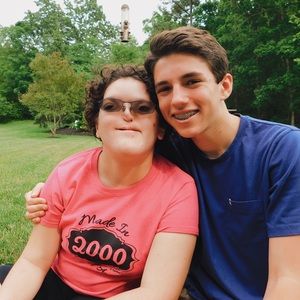 Meet your Posher, Cole